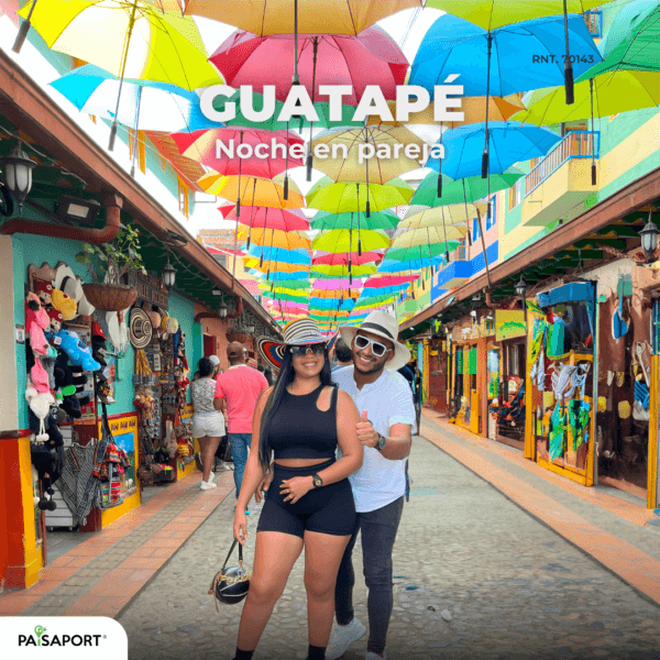 Guatapé noche en pareja